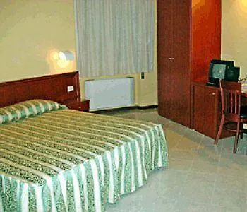 Hotel Industria 3*